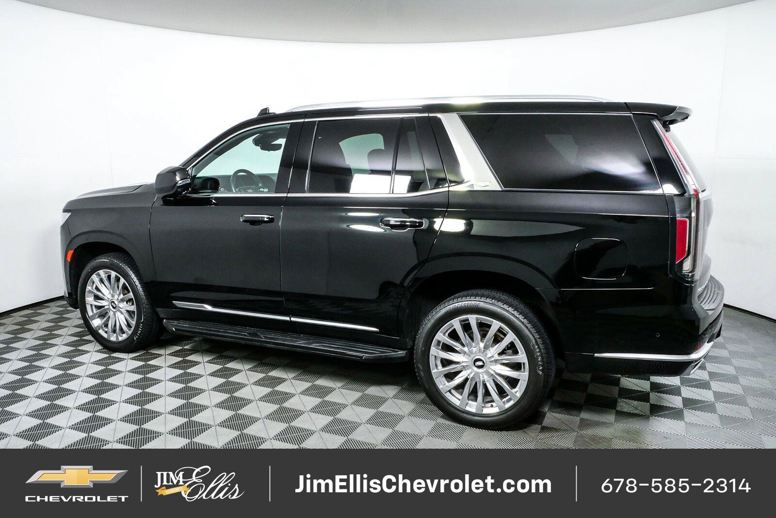 Used 2021 Cadillac Escalade Premium Luxury AWD/4WD image 31