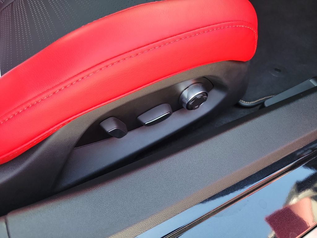 Used 2019 Chevrolet Corvette Stingray Convertible Z51 2LT RWD image 18
