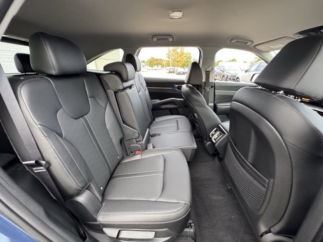 New 2026 Kia Sorento S AWD/4WD image 10
