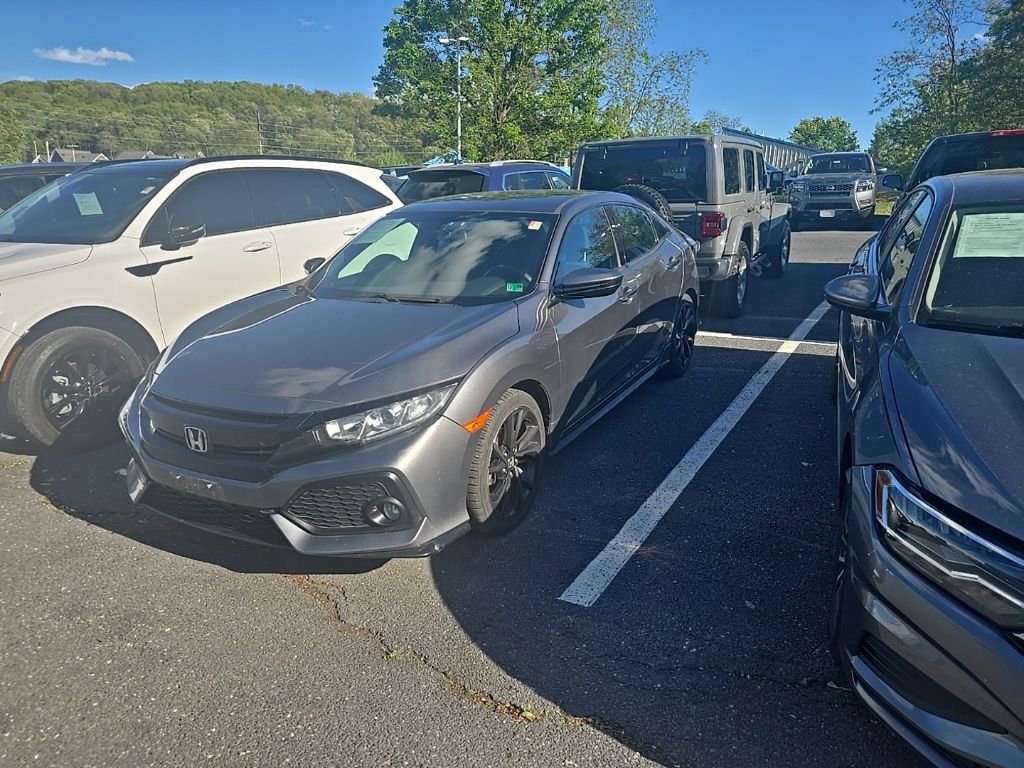 Used 2018 Honda Civic Sport image 1