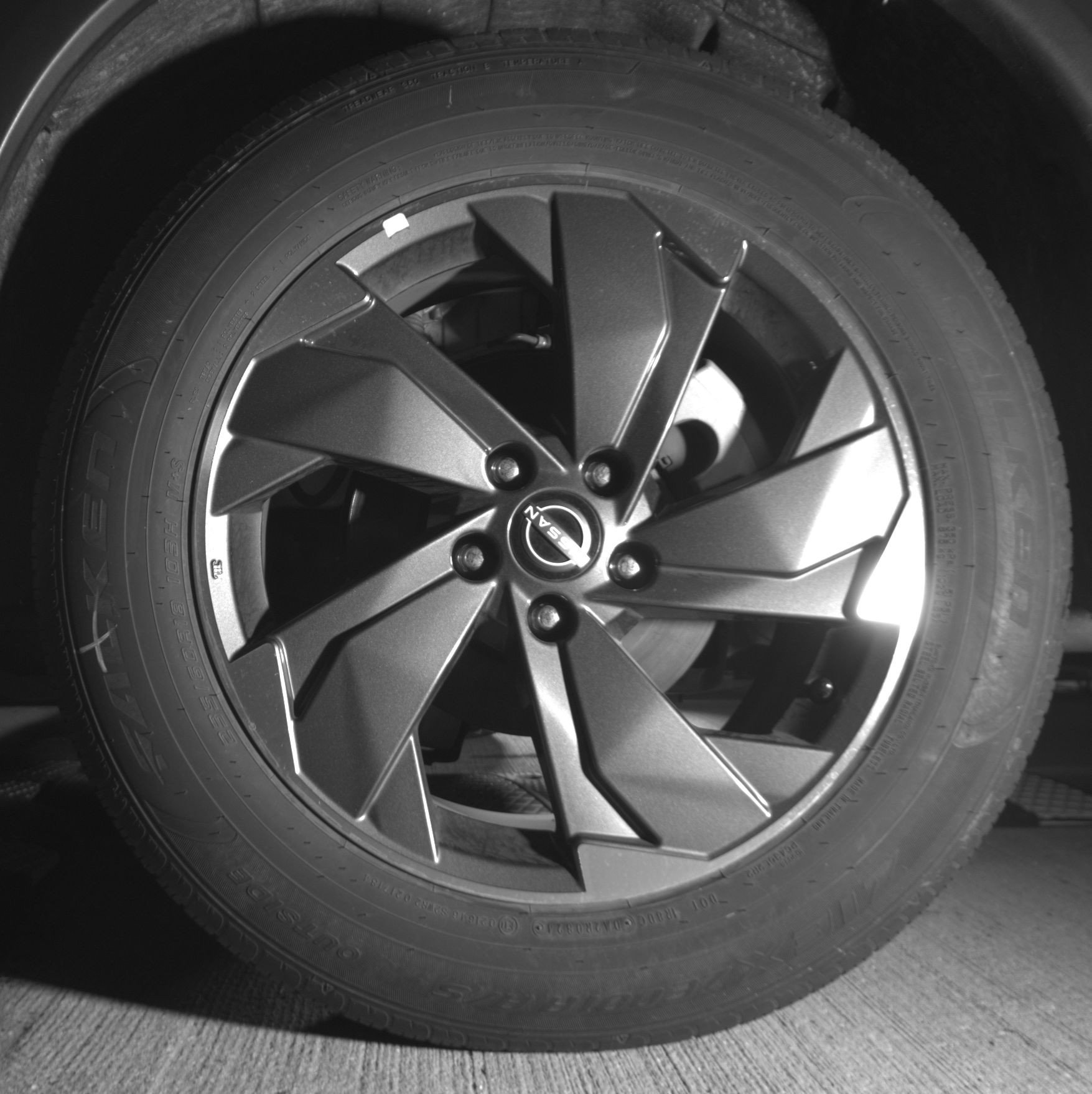 Used 2025 Nissan Rogue SV FWD image 14