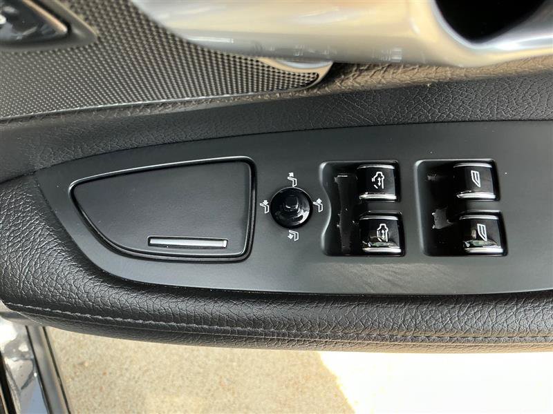Used 2018 Volvo S90 T5 Momentum w/ Momentum Plus Package FWD image 38