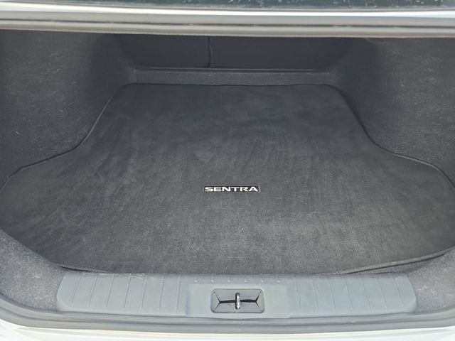 Used 2021 Nissan Sentra SV FWD image 30