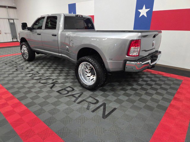 Used 2024 RAM 3500 Tradesman w/ Chrome Appearance Group image 6