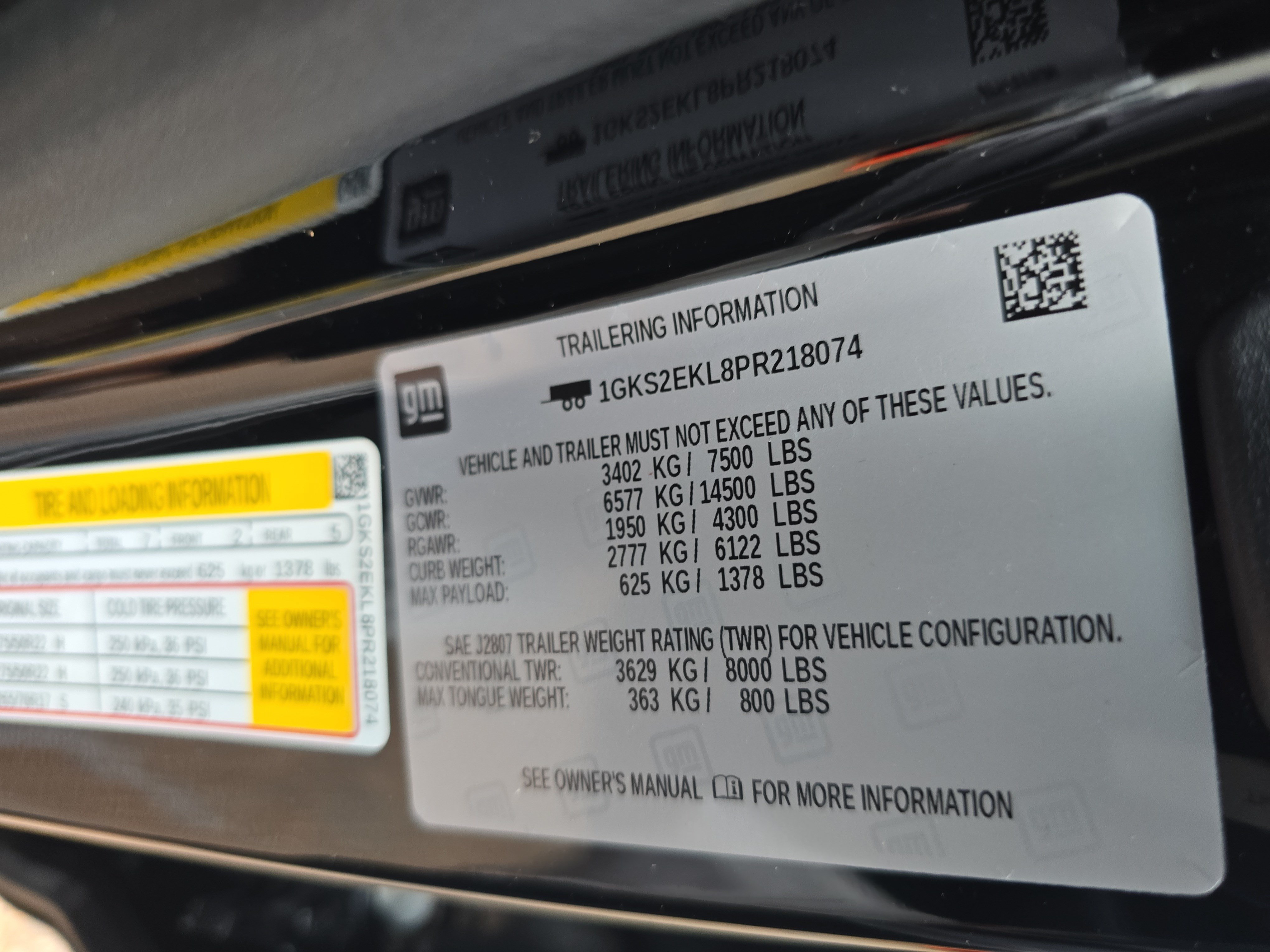 Used 2023 GMC Yukon Denali Ultimate AWD/4WD image 37