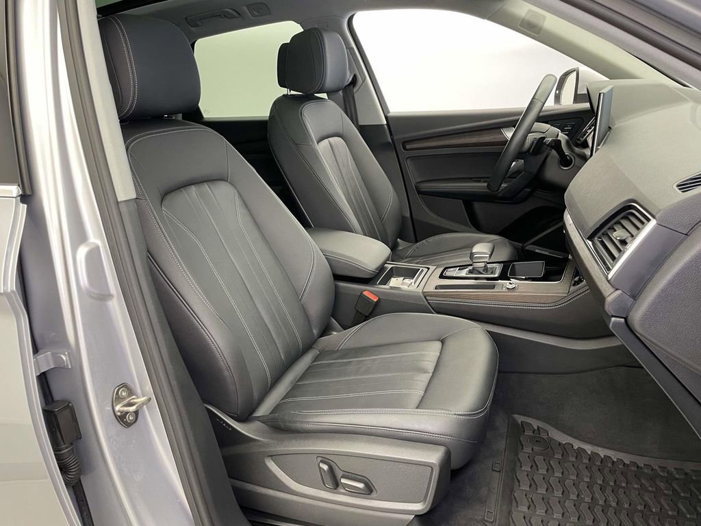 Certified 2022 Audi Q5 2.0T Premium Plus w/ Premium Plus Package image 23