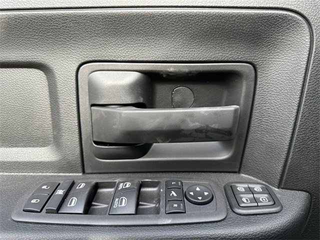 Used 2024 RAM 2500 Tradesman w/ Chrome Appearance Group image 60