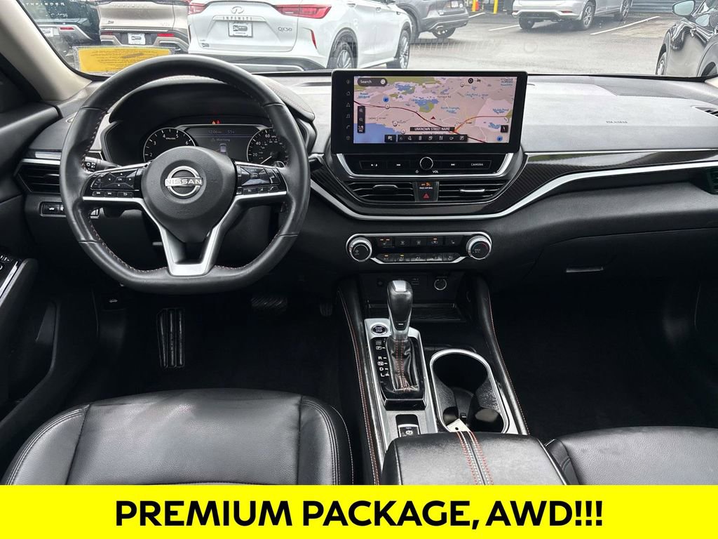Used 2024 Nissan Altima 2.5 SR w/ SR Premium Package image 10