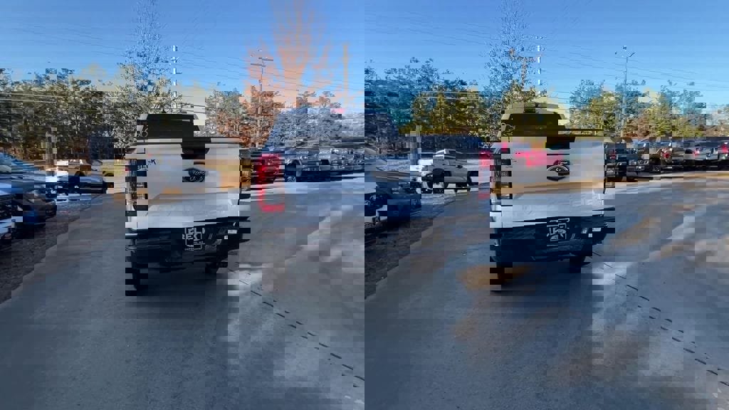 New 2025 Ford Ranger XL image 5