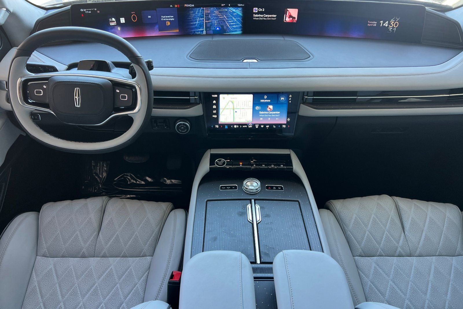 New 2026 Lincoln Navigator L Black Label AWD/4WD image 11