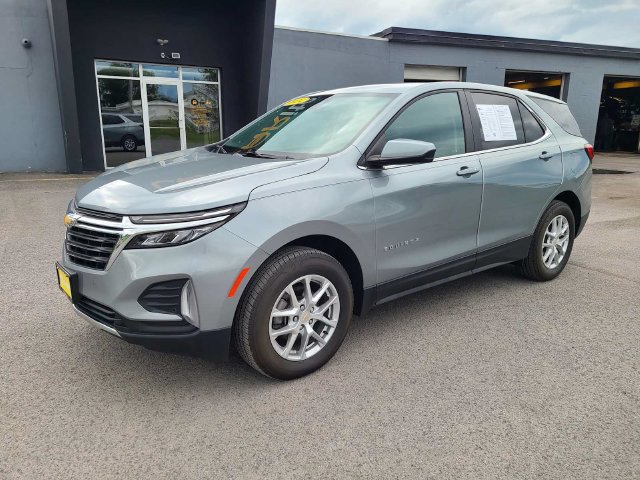 Used 2024 Chevrolet Equinox LT AWD/4WD image 2