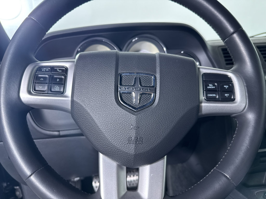 Used 2014 Dodge Challenger R/T image 21