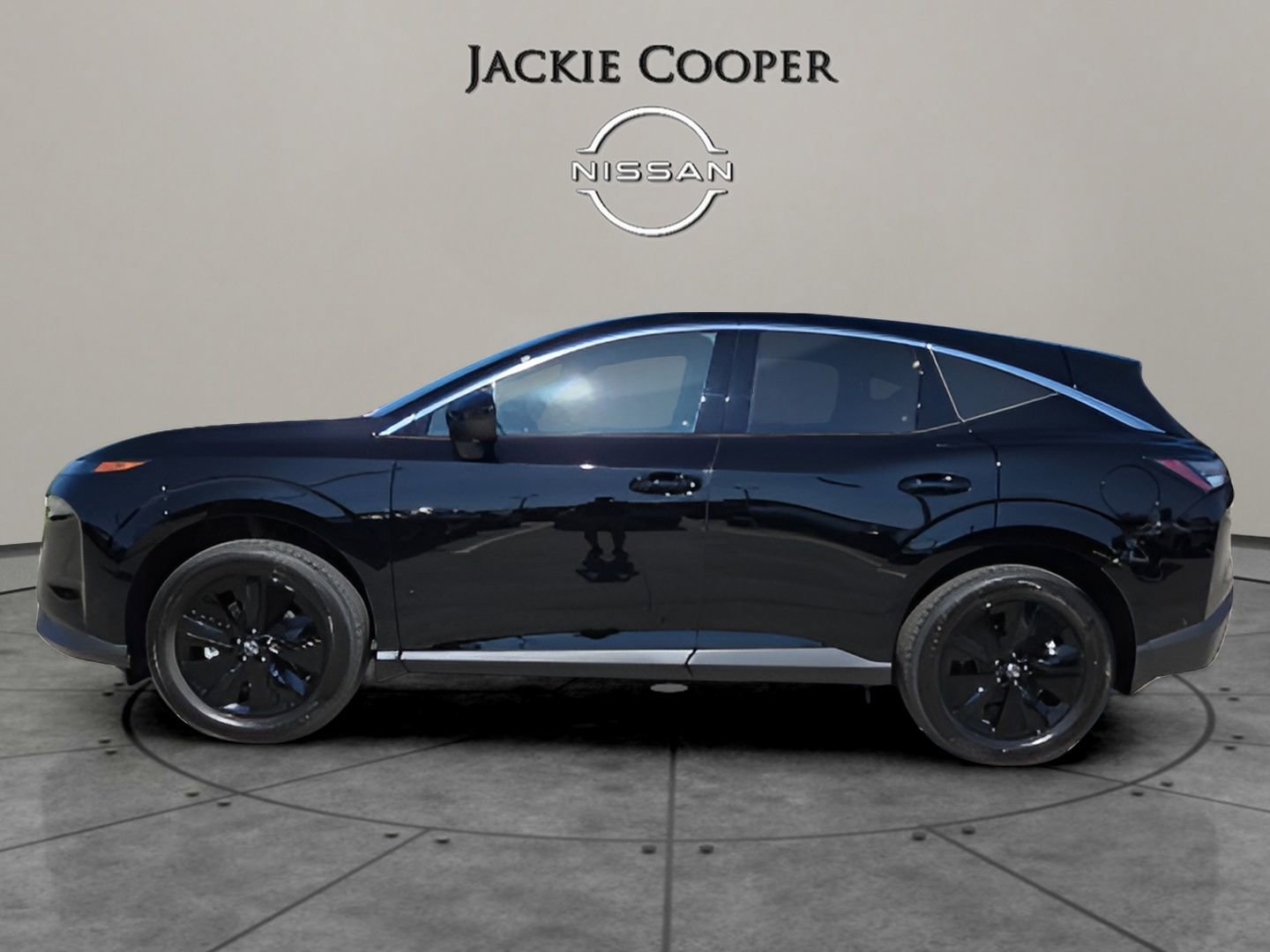 Certified 2025 Nissan Murano SV image 2