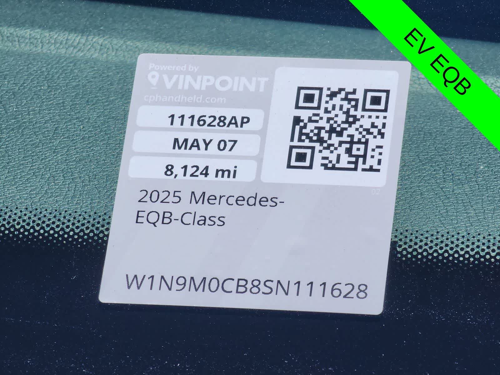 Used 2025 Mercedes-Benz EQB 250+ image 25