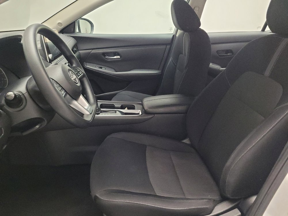 Used 2024 Nissan Sentra SV image 17