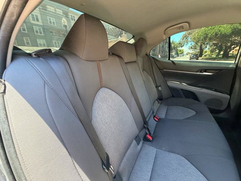 Used 2019 Toyota Camry LE w/ Carpet Mat Package FWD image 77