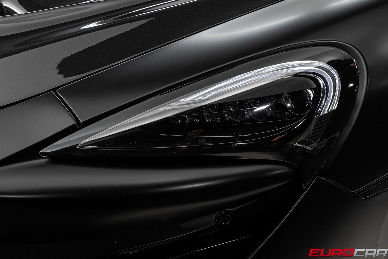 Used 2019 McLaren 600LT RWD image 14