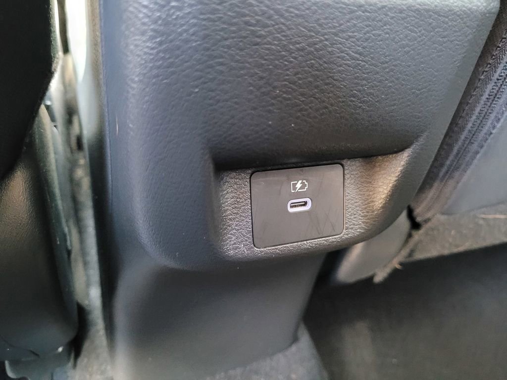 Used 2024 Nissan Versa SV w/ Trunk Package FWD image 10