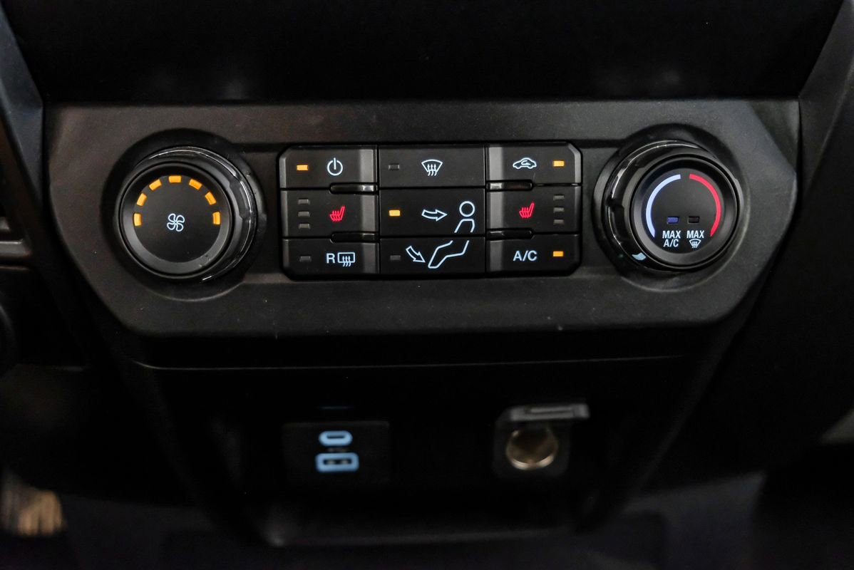 Used 2022 Ford F350 XLT w/ XLT Premium Package image 25