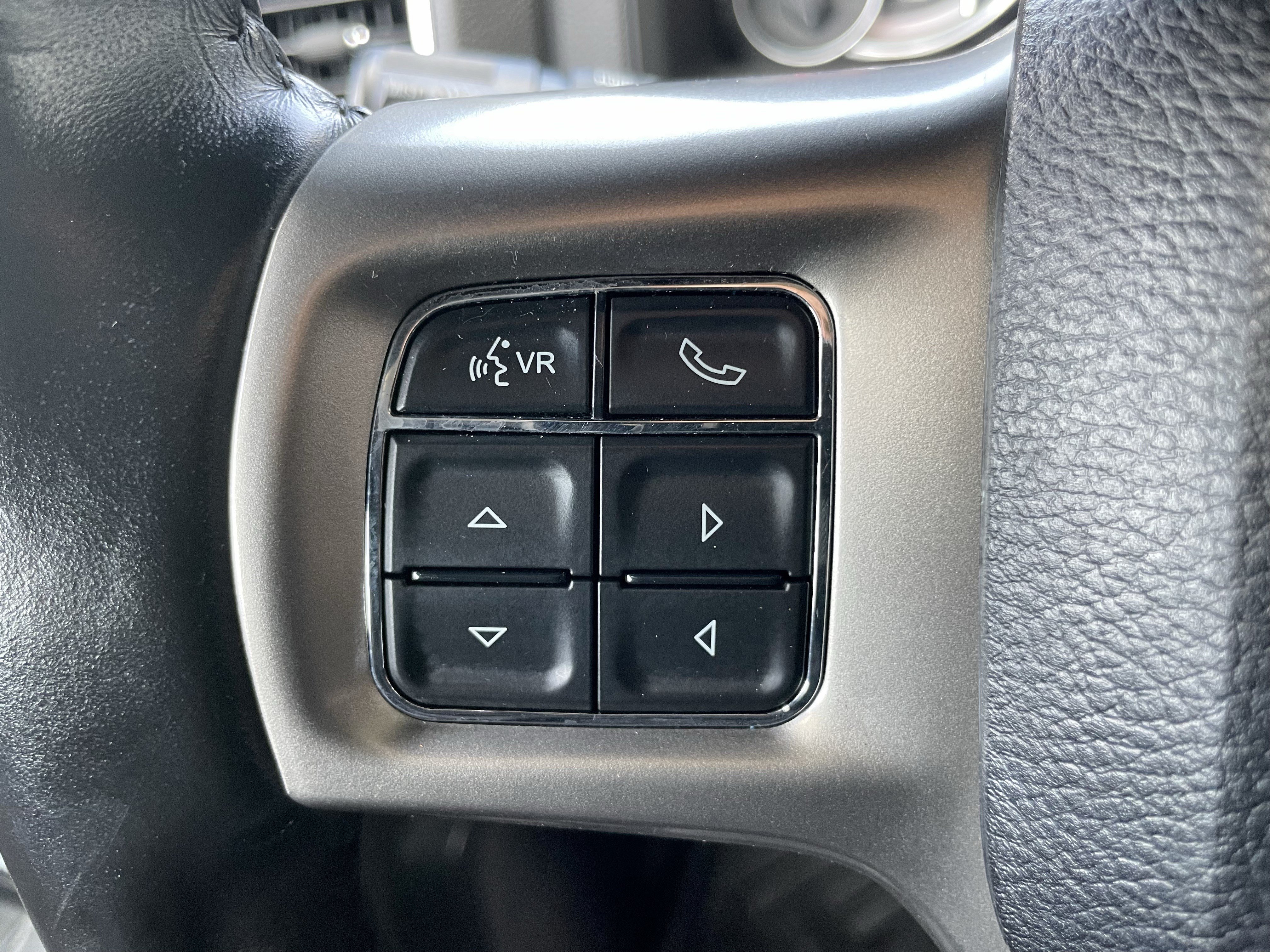 Used 2017 RAM 1500 Laramie w/ Convenience Group AWD/4WD image 22
