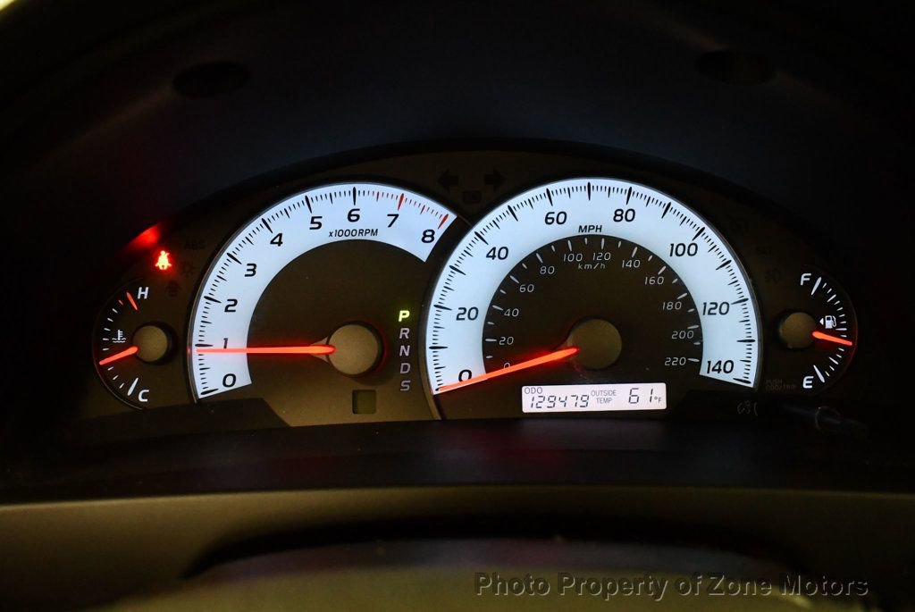 Used 2010 Toyota Camry FWD image 29