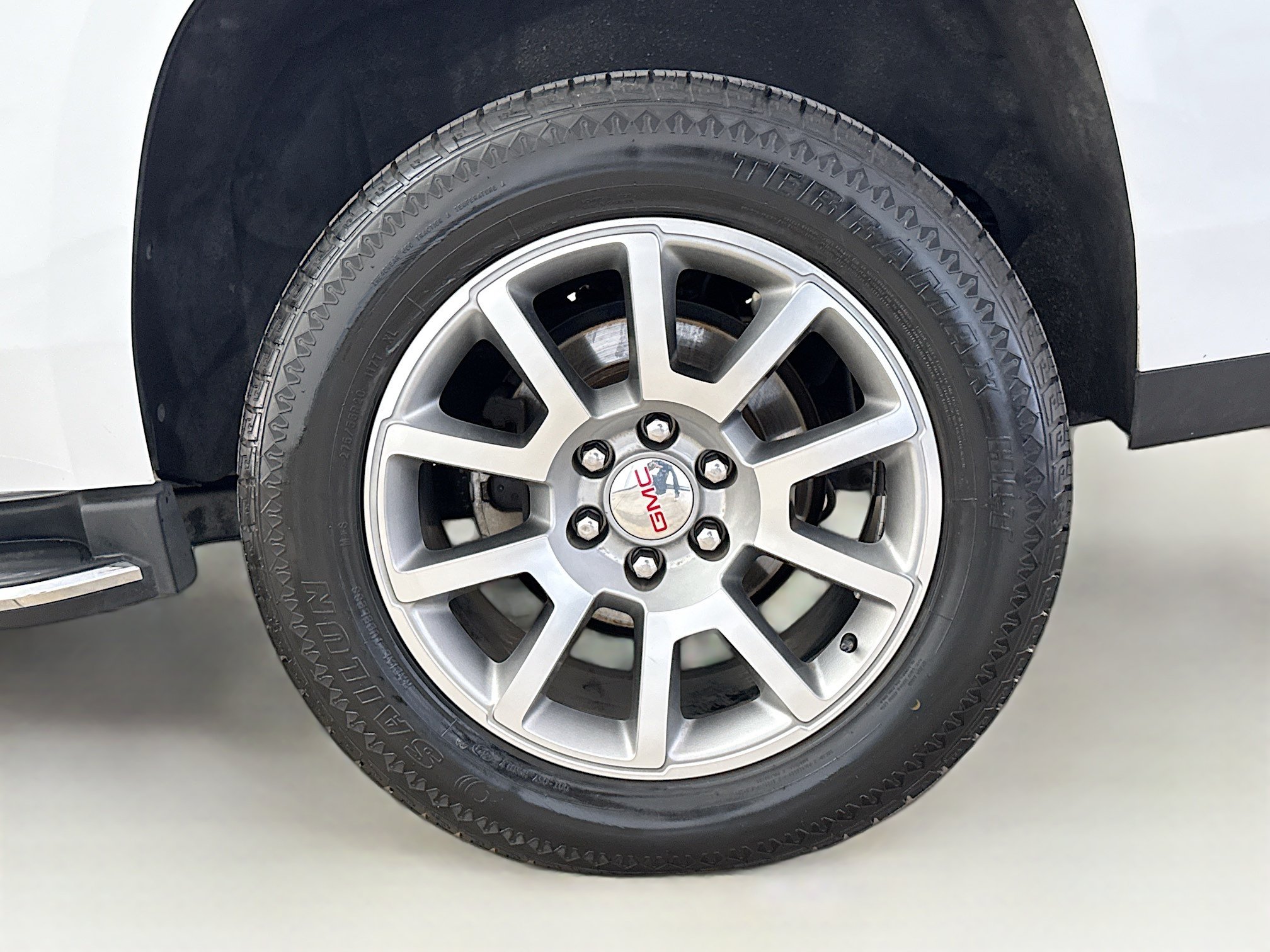 Used 2019 GMC Yukon Denali w/ Open Road Package AWD/4WD image 33