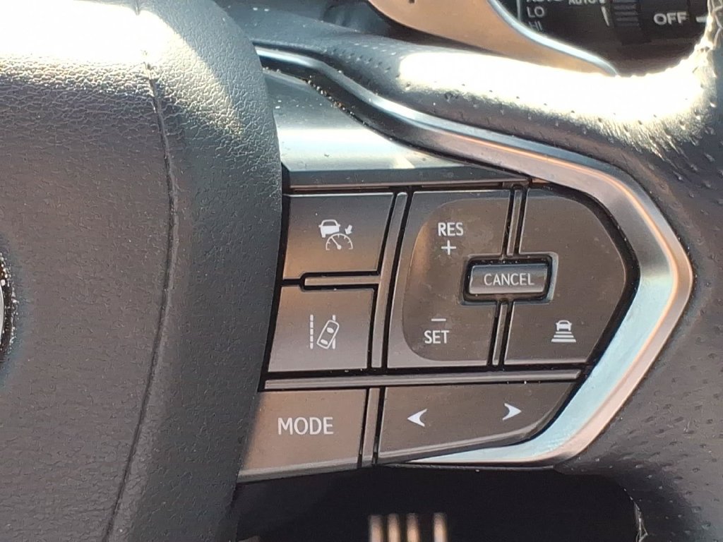 Used 2024 Lexus LX 600 F Sport AWD/4WD image 28