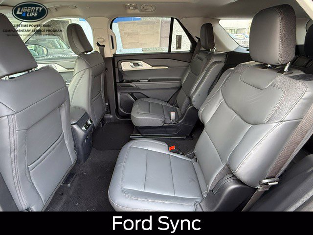 New 2026 Ford Explorer Active w/ Active Comfort Package AWD/4WD image 16