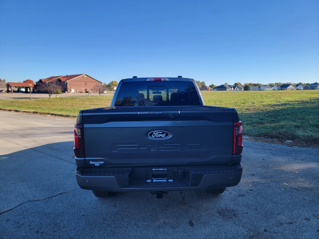 New 2025 Ford F150 XLT image 10