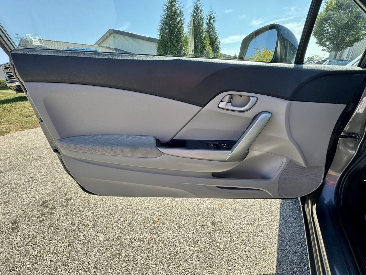 Used 2012 Honda Civic LX image 23