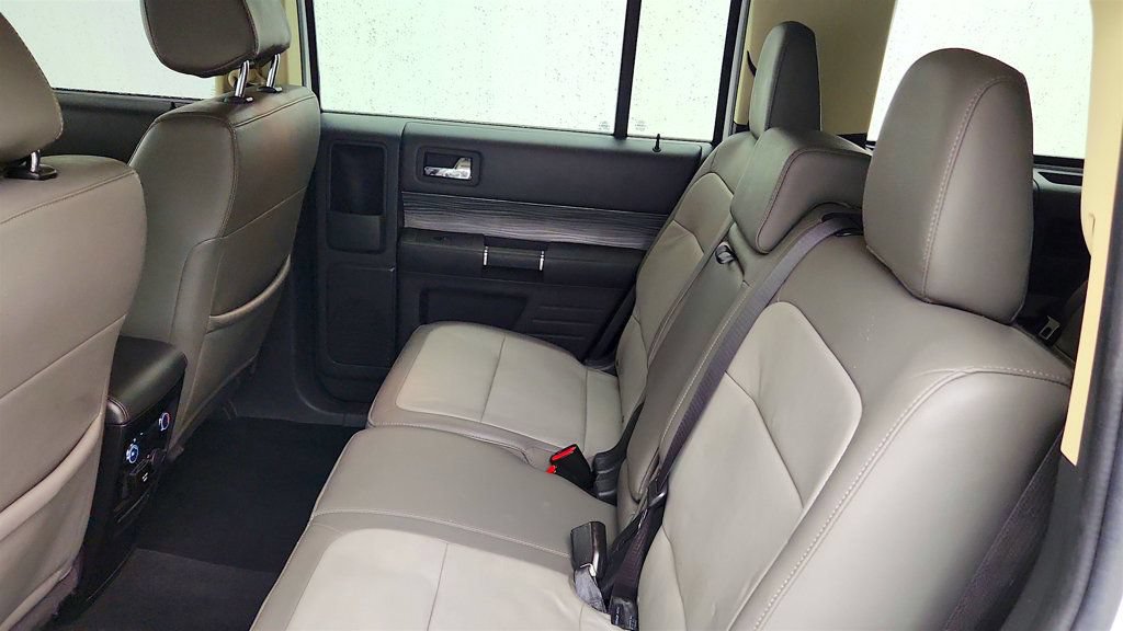 Used 2019 Ford Flex SEL w/ Equipment Group 202A FWD image 19