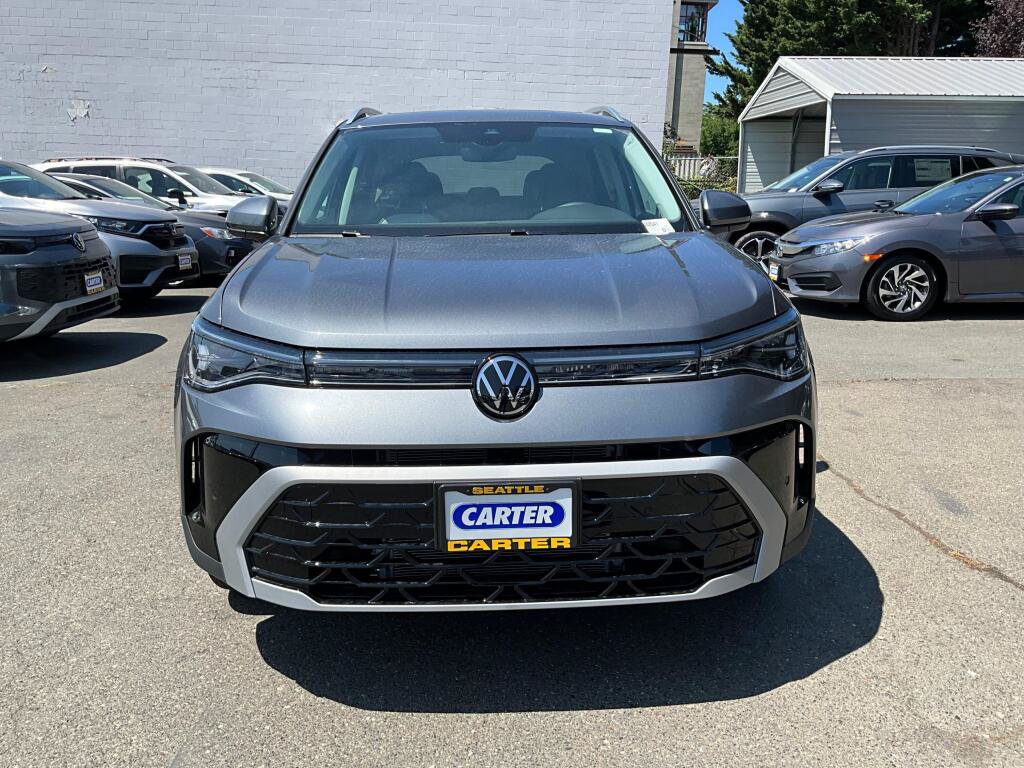 New 2026 Volkswagen Taos SEL AWD/4WD image 3