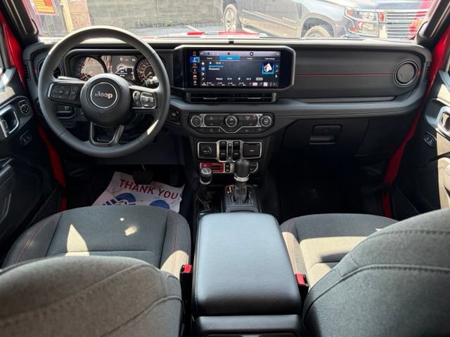 Used 2026 Jeep Wrangler Unlimited Rubicon AWD/4WD image 33