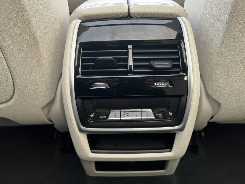 Used 2019 BMW X5 xDrive40i w/ Premium Package 2 image 35