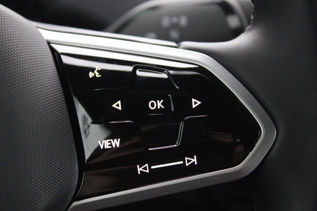 New 2025 Volkswagen ID.4 Pro AWD/4WD image 20