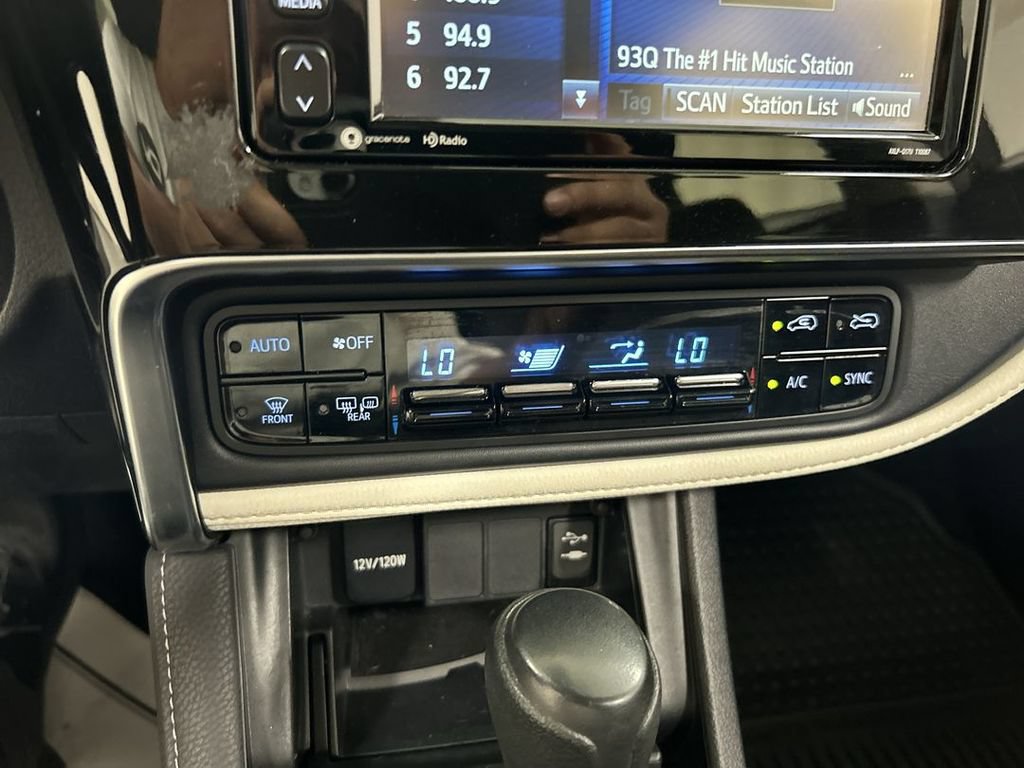 Used 2018 Toyota Corolla iM w/ All-Weather Mat Package FWD image 16
