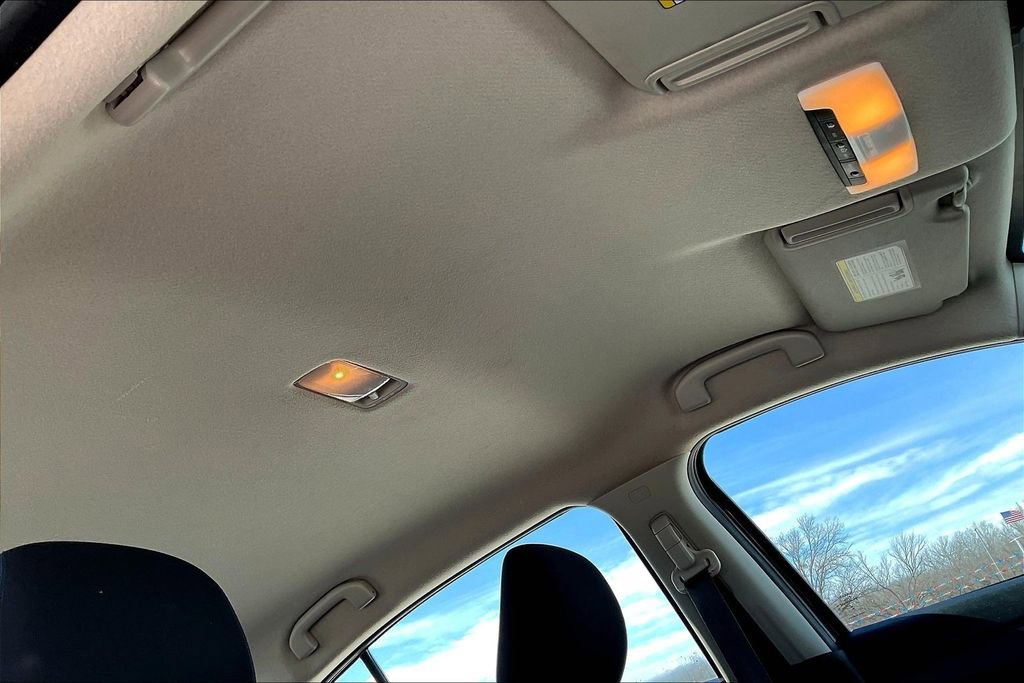 Used 2024 Nissan Versa S w/ S Plus Package image 17