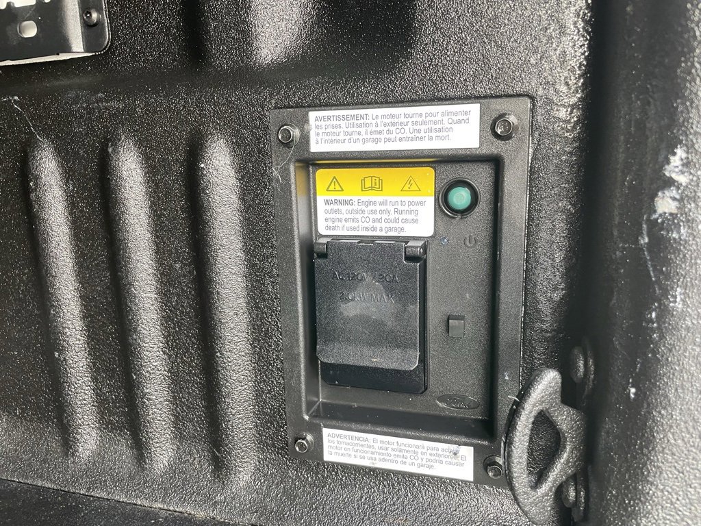 Used 2023 Ford F350 Lariat w/ Lariat Ultimate Package image 38