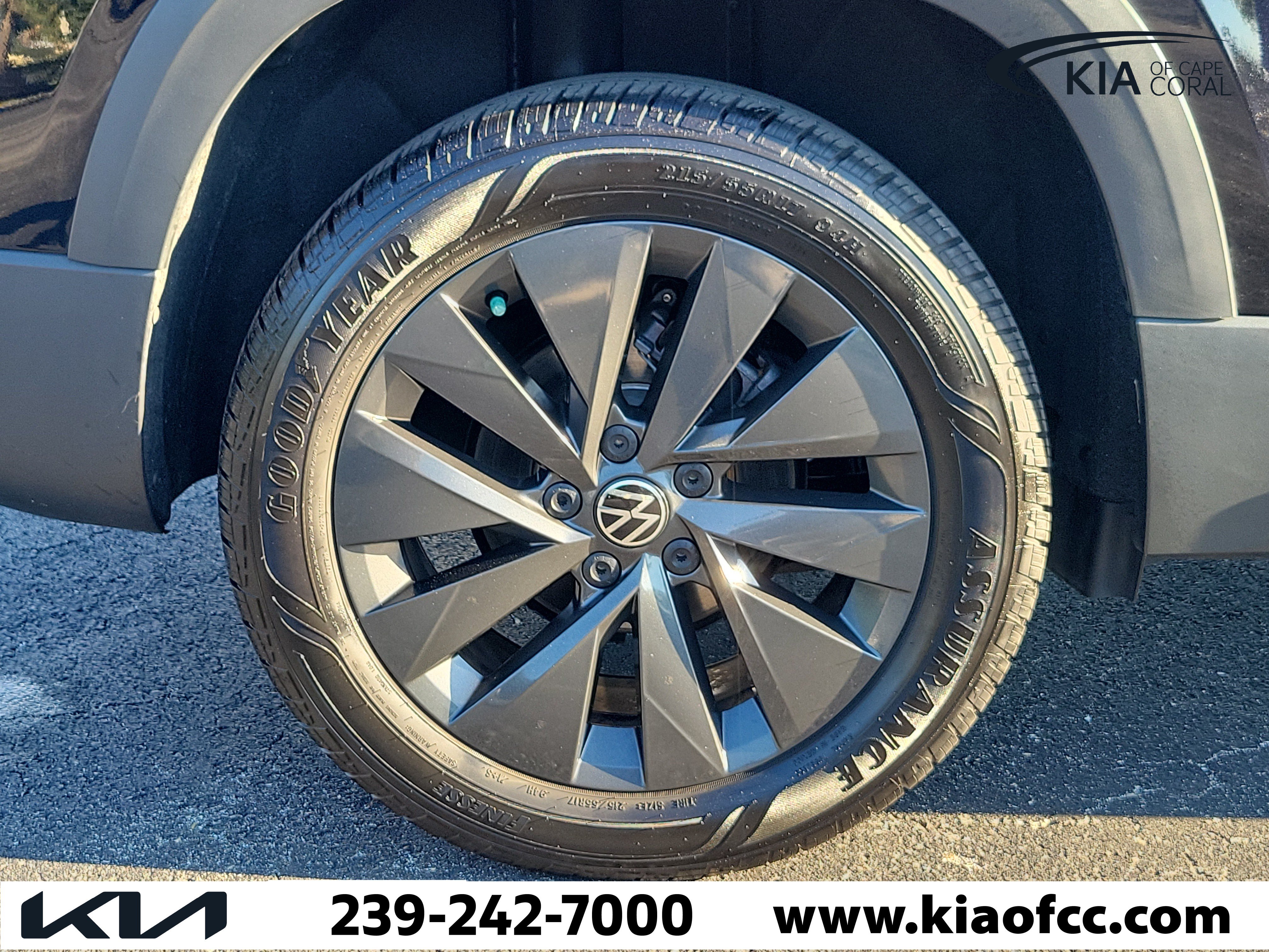 Used 2024 Volkswagen Taos S FWD image 9