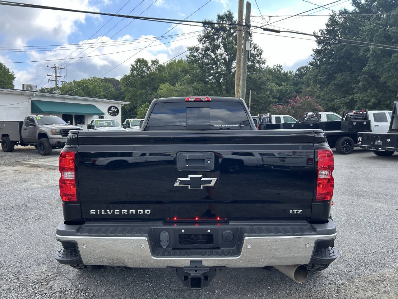 Used 2016 Chevrolet Silverado 3500 LTZ w/ Duramax Plus Package AWD/4WD image 7