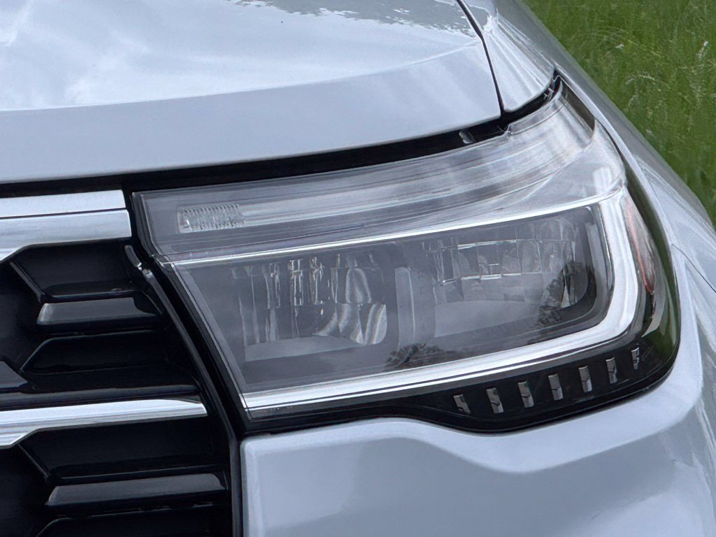 New 2026 Ford Explorer Active w/ Active Comfort Package AWD/4WD image 5