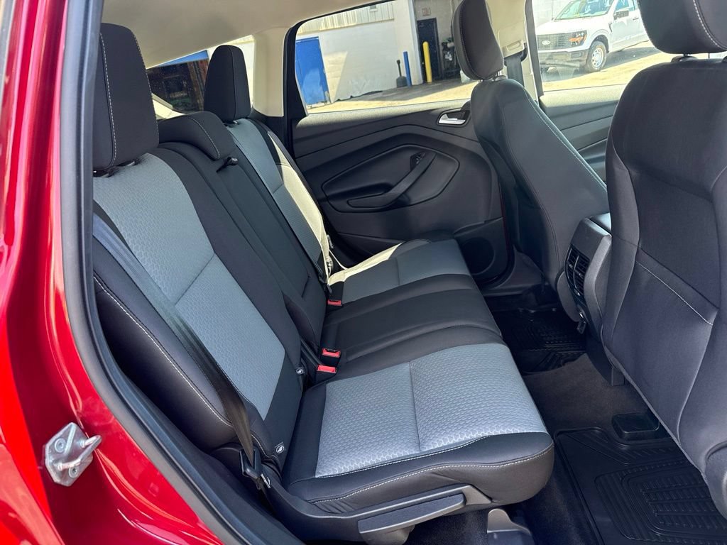 Used 2019 Ford Escape SE FWD image 37