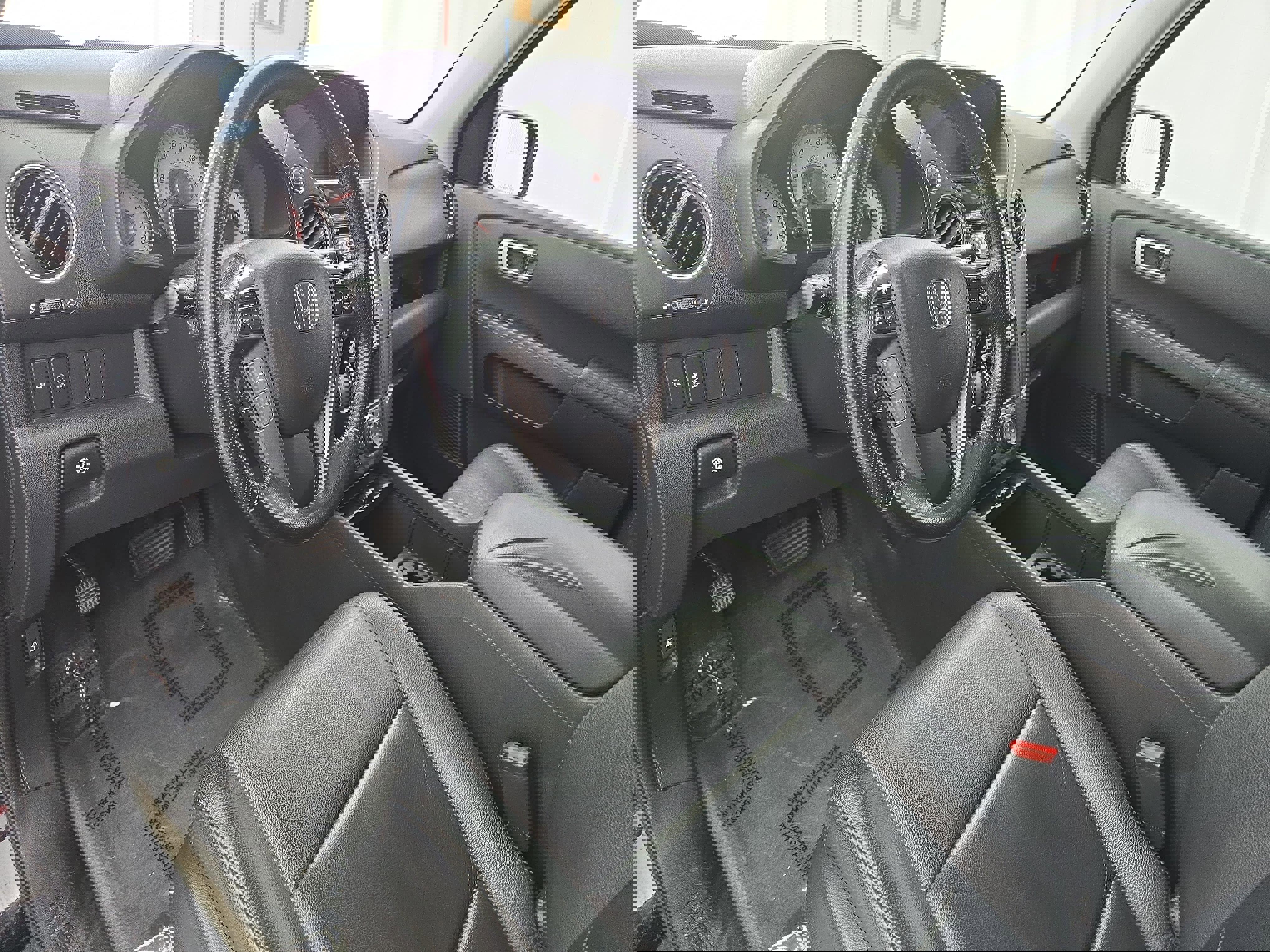 Used 2015 Honda Pilot Touring image 17