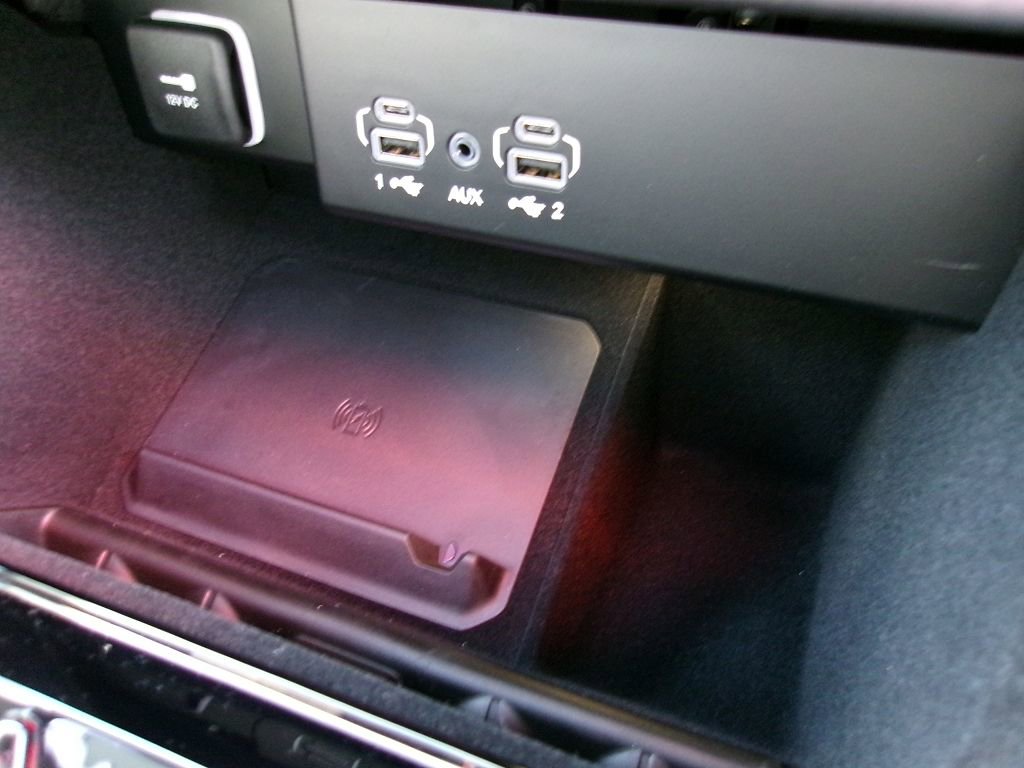 New 2025 Jeep Wagoneer L Series II w/ Premium Group I image 16