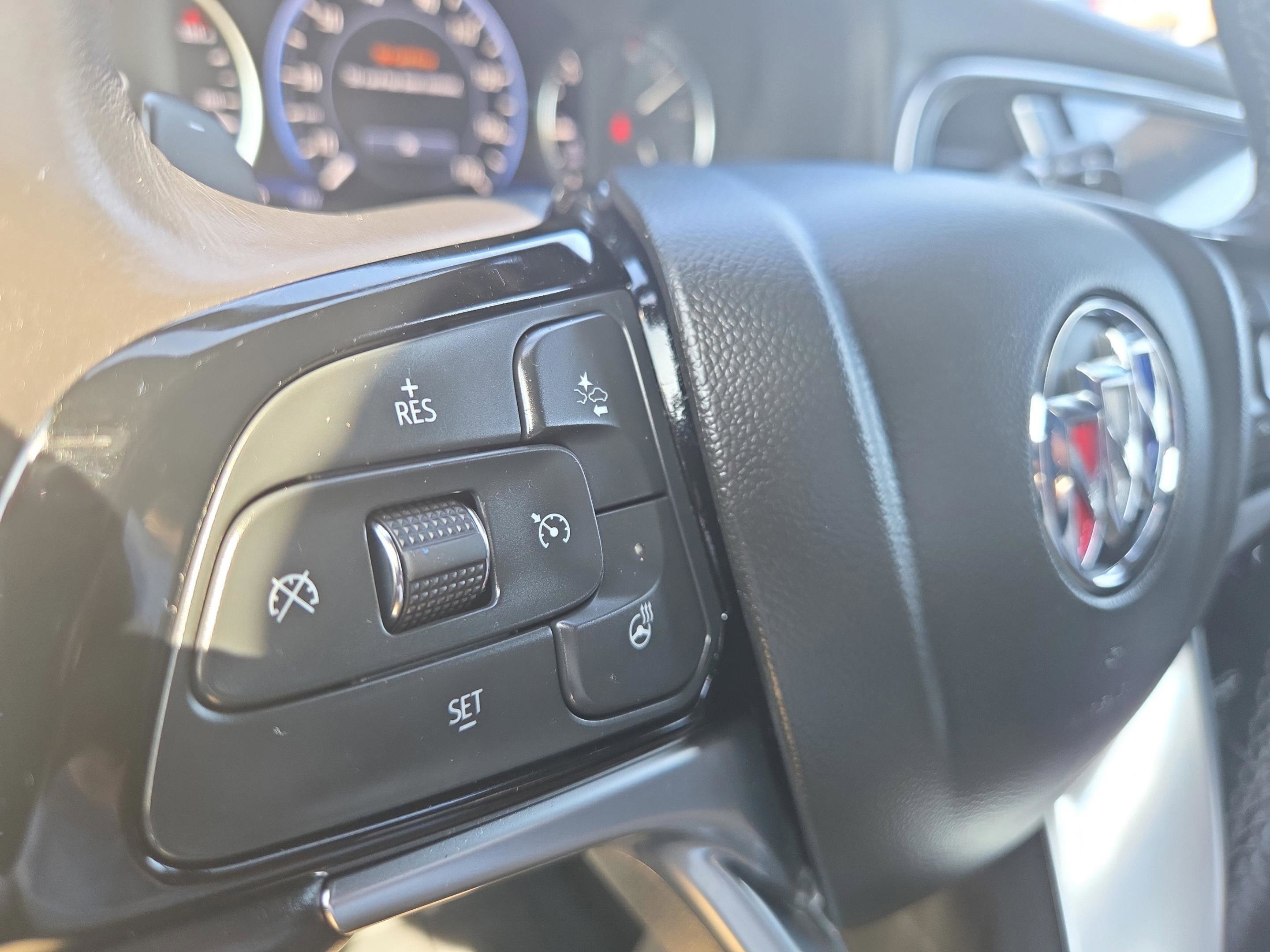 Used 2022 Buick Enclave Avenir w/ Avenir Technology Package image 16