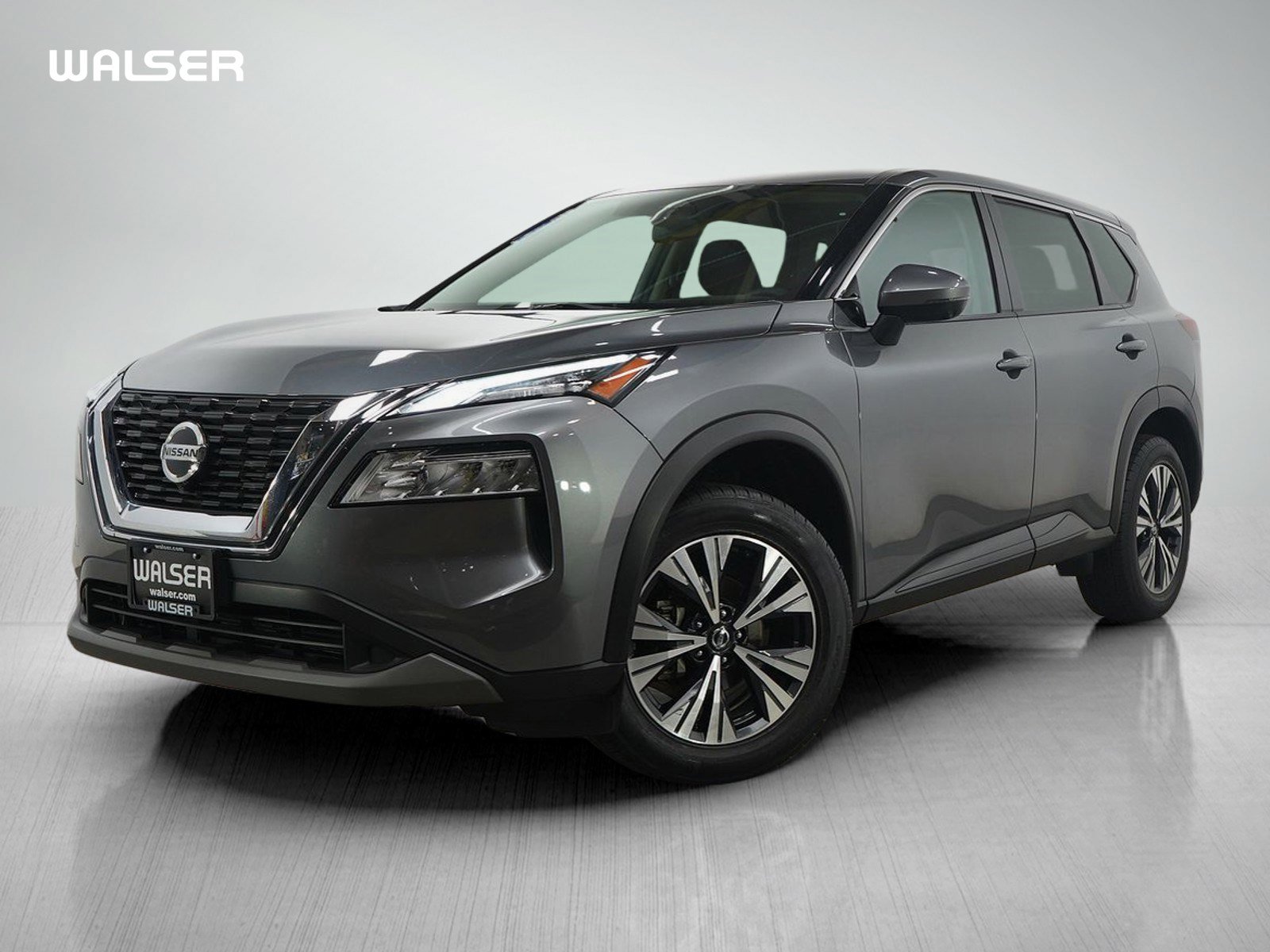 Used 2021 Nissan Rogue SV image 1