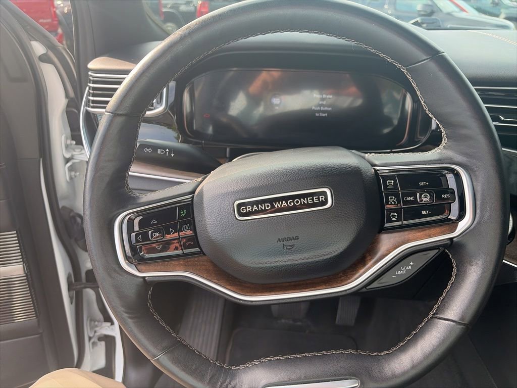Used 2025 Jeep Grand Wagoneer 4WD image 27