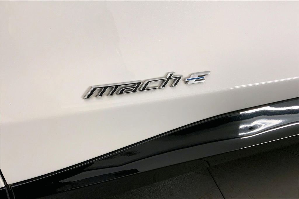 Used 2023 Ford Mustang Mach-E Premium image 7