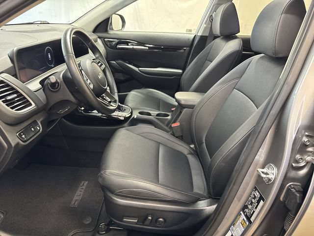 Used 2024 Kia Seltos EX AWD/4WD image 10