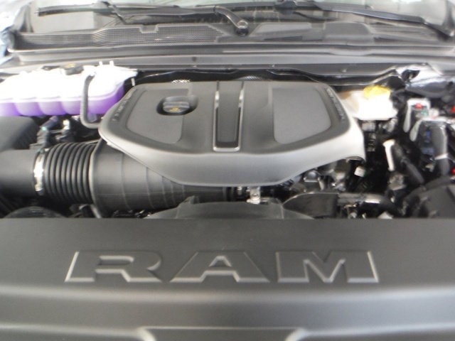 New 2027 RAM 1500 4x4 Crew Cab image 7